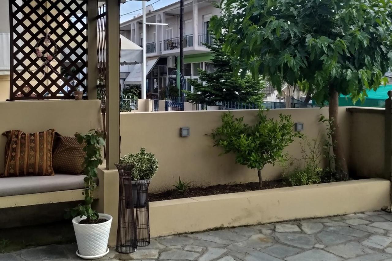 Ofrinio Central Apartments المظهر الخارجي الصورة