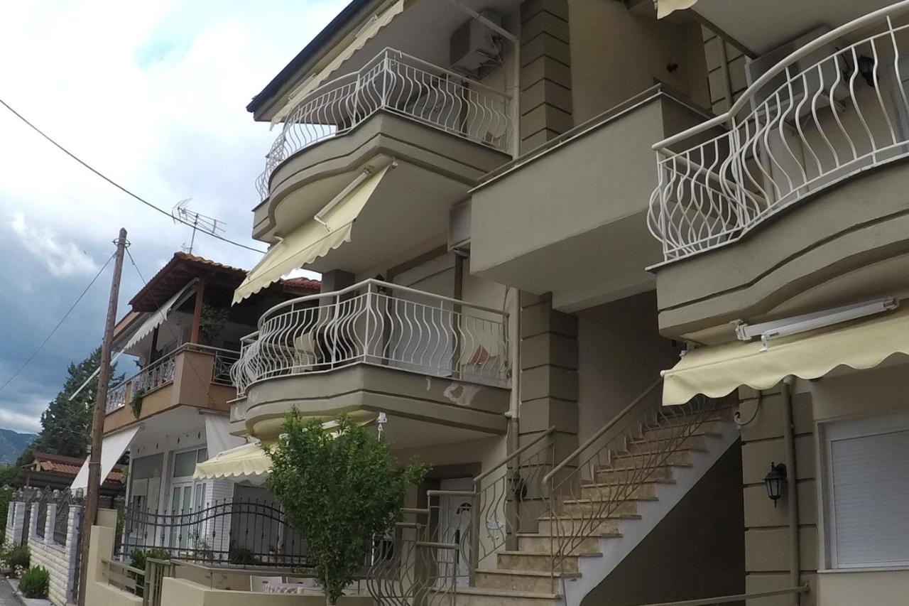 Ofrinio Central Apartments المظهر الخارجي الصورة