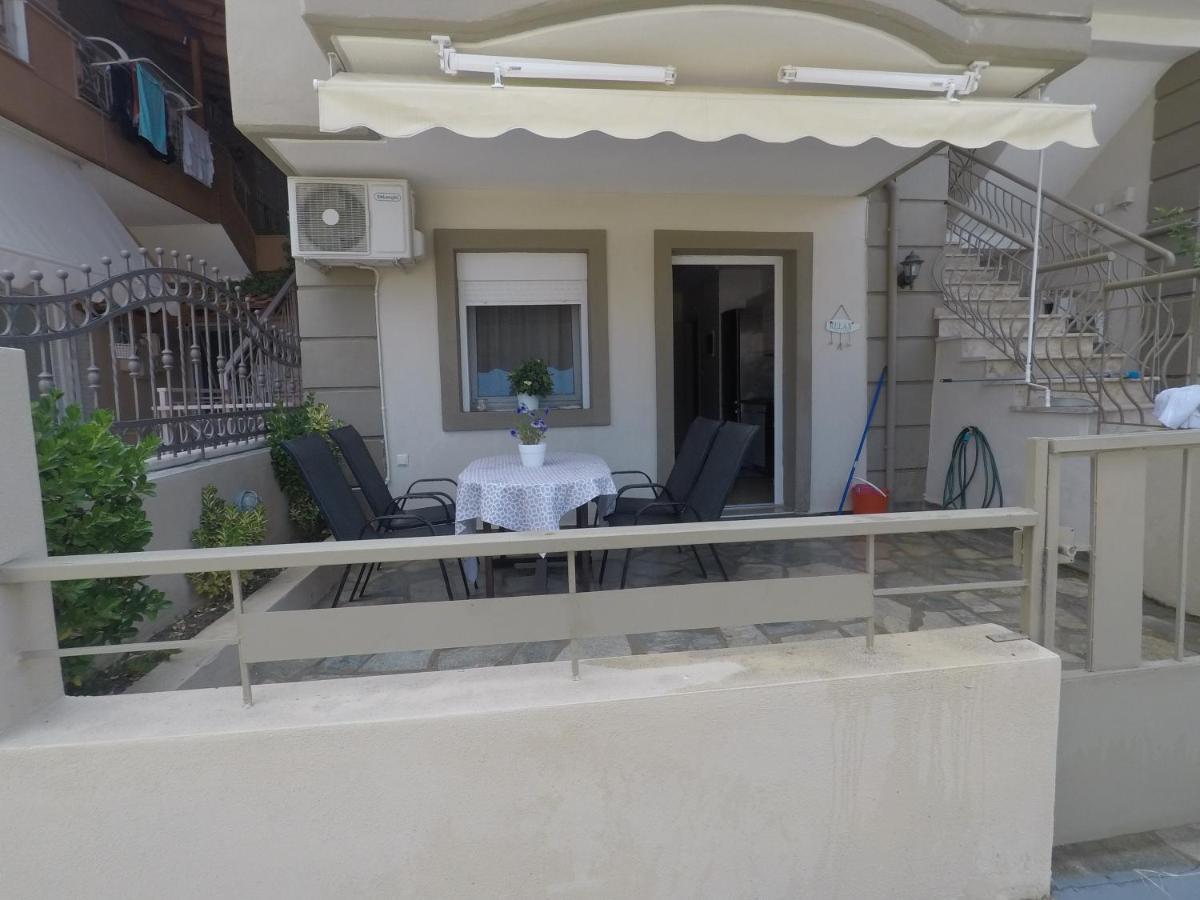Ofrinio Central Apartments المظهر الخارجي الصورة