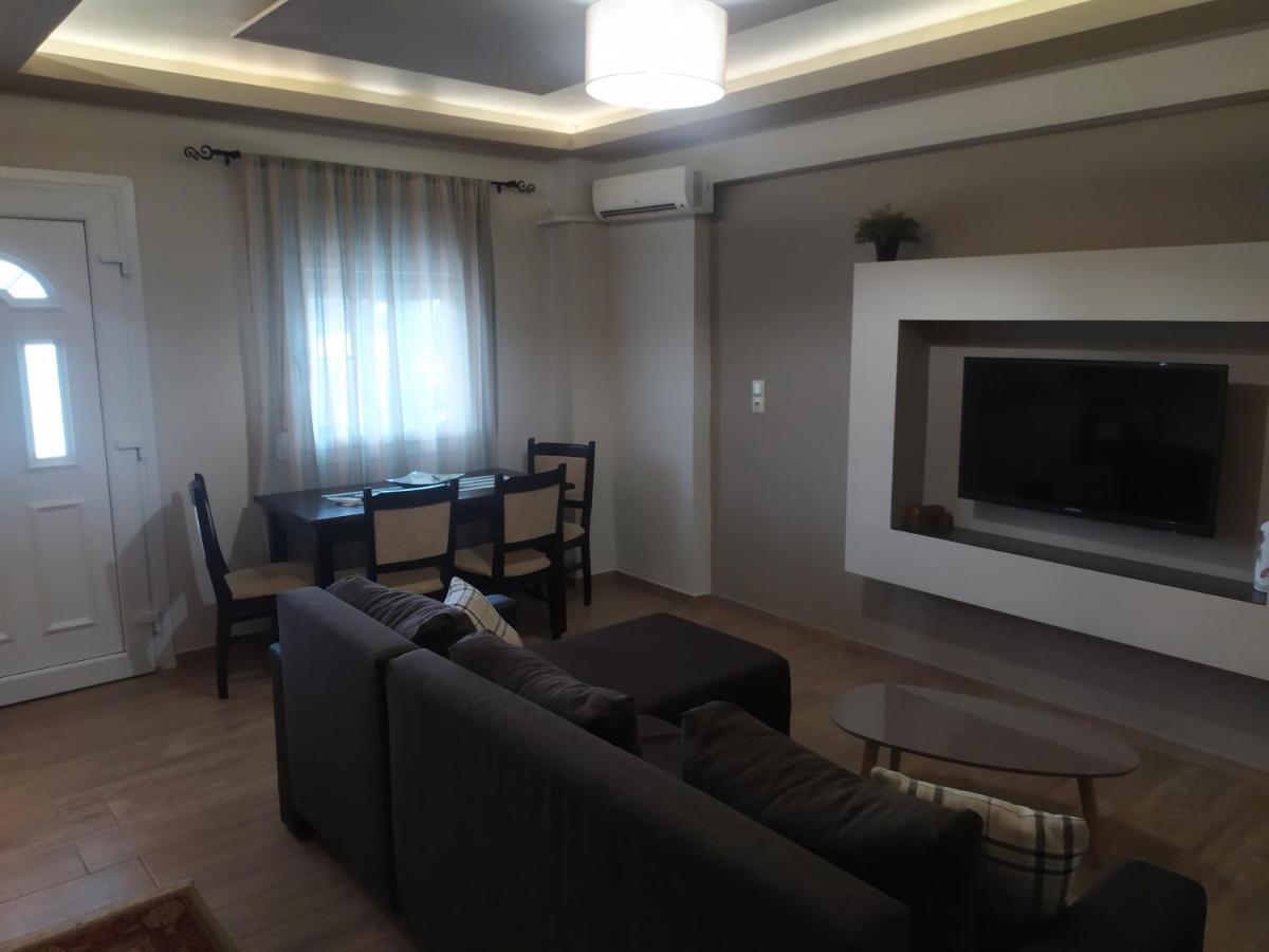 Ofrinio Central Apartments المظهر الخارجي الصورة